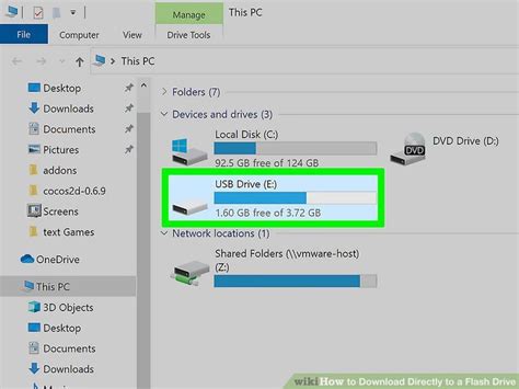 how to download photos to flash drive.